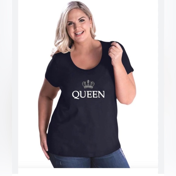 PRINCESS AND QUEEN T SHIRTS IN SIZE MEDIUM AND EXTRA LARGE IN BLACK AND GOLD - Picture 2 of 5